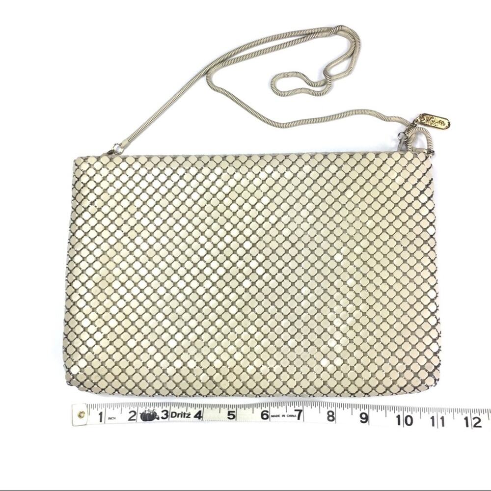 Lyrella Vintage Cream Metal/ Fabric Shoulder Bag